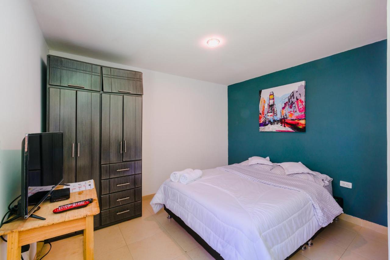 Hostal Dona Eliza Богота Экстерьер фото